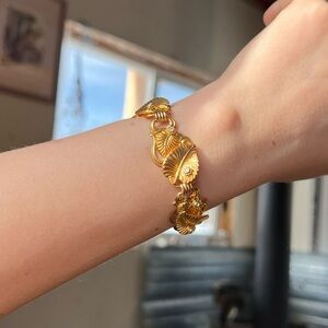 Vintage Gold Leafy Bracelet